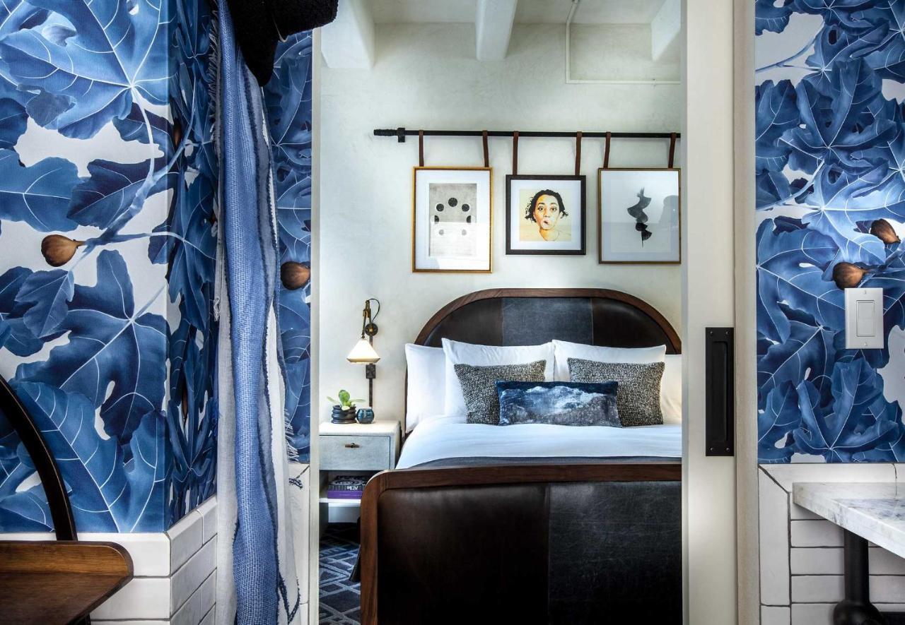 โรงแรมฟิเกรัว ลอสแอนเจลิส ภายนอก รูปภาพ A bedroom at the Standard East Village